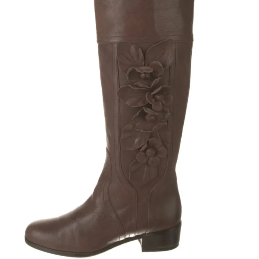Valentino Garavani brown leather floral appliqué riding knee-high boots size 38.